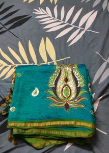 Elegant Teal &amp; Gold Saree