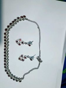 Nacklace