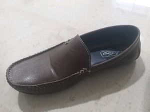 Knoos Loafers