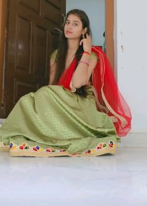 Lhnga With Blouse