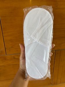 4 pair White Disposable Slippers