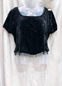 303010. Elegant Black Velvet Top