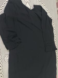 Black Embroidered Kurta