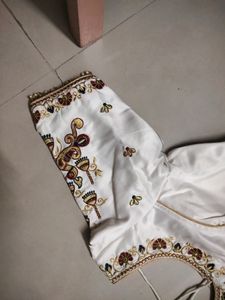Lovely Saree 🤩 With 2 Blouse