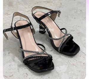 stylish Black Heels For Women