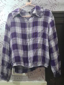 Purple Plaid Cropped Shirt - Trendy & Stylish!