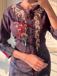 Elegant Embroidered Kurta