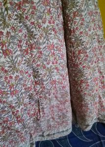 Raund Neck Gown