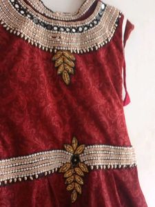 Very Nice Gown 😍 Used To Wear Festival And Marria