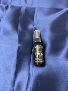 Swiss Beauty Makeup Fixer.