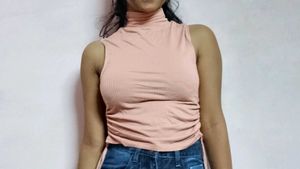 Ribbed High Neck Top With Dori