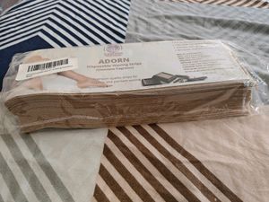 Waxxo Roll-On WaxHeater &amp; Strips