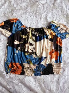 Floral Print Off shoulder Crop Top