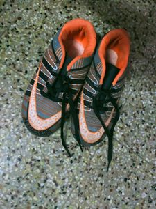 Kids Sports Shoe