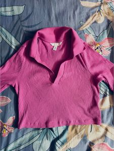 H&amp;M Crop Top , American Eagle Torn Jean