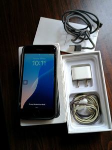 Apple Iphone SE 2020 128 GB INTERNAL