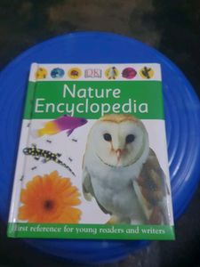 This Is Set Of 4 Books/Encyclopedia I Have