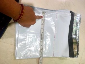 40 Shipping Bags With Pod