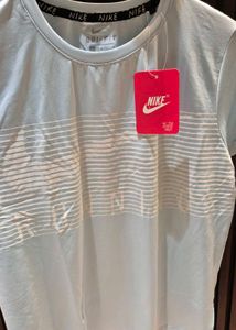 Nike Dri-FIT Running Tee - Light Blue, Striped