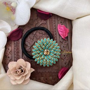 Floral Design Hair Tie