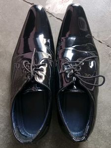 MEN'S BLACK LEATHER SHOES