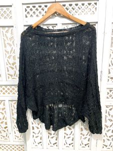 Oversized Black Knit Top ()