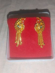 Vintage Gold Dangle Earrings