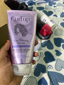 curly hair cream