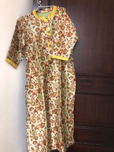 Flowers Print Band Collar Kurta