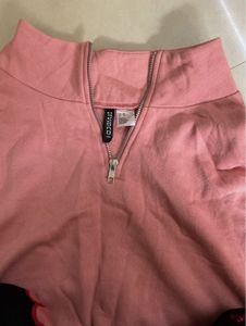 Color Block Cropped Pullover