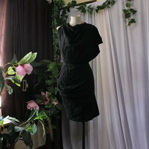 Elegant Black Mini Dress