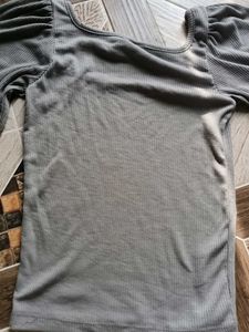 Grey Puff Sleeve Top
