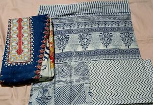 Pretty Printed Suit Material 💙