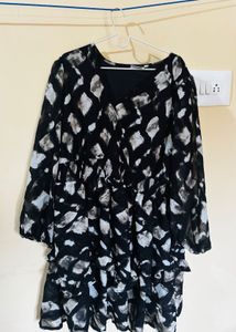 Printed V neck dress puff sleeves - 3XL