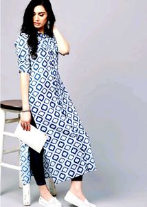 💠 Blue & White Geometric Print Kurta