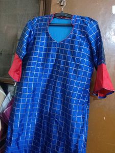 Blue &amp; Silver Grid Pattern Kurti Pant Set