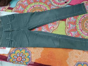 Olive Green High-Waisted Jeans