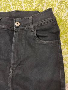 Black Jeans 24/26 Skinny