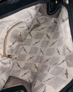 Beautiful Tote Bag Unused Brand New