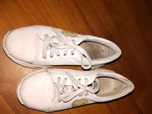 White Casual Sneakers