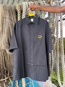 Gravers unisex Smiley Face Black Shirt XL