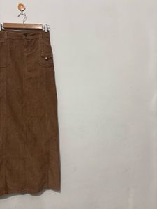 Corduroy Back Slit Skirt