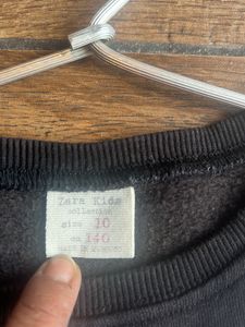 Original Zara Girls Sweatshirt 8-11 years