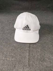 ☁️ Pure White: Adidas Performance Cap