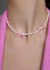 Trending Pearl Bow 🎀Necklace