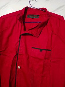 Men&#39;s casual shirt