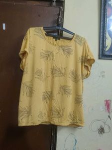 Yellow Leaf Print Top