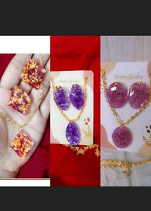 Resin Jewelry Set Pack Of 3