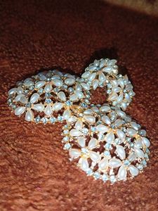 Pearl Floral Earrings