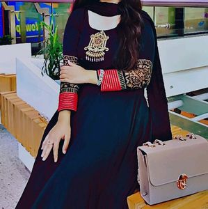 Beautiful Peacock 🦚 green Suit For Women